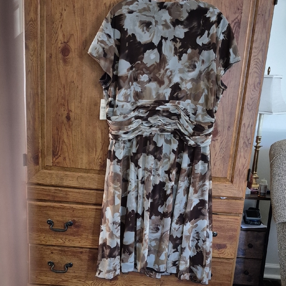 NWT Coldwater Creek Brown and Cream Dress 2X - Picture 3 of 6